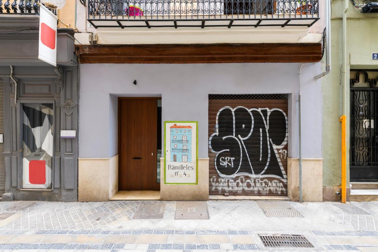 Ttdssa Vlc Ramellets Street Central Market Valencia Eksteriør billede