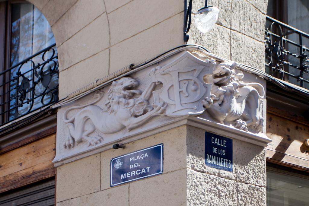 Ttdssa Vlc Ramellets Street Central Market Valencia Eksteriør billede